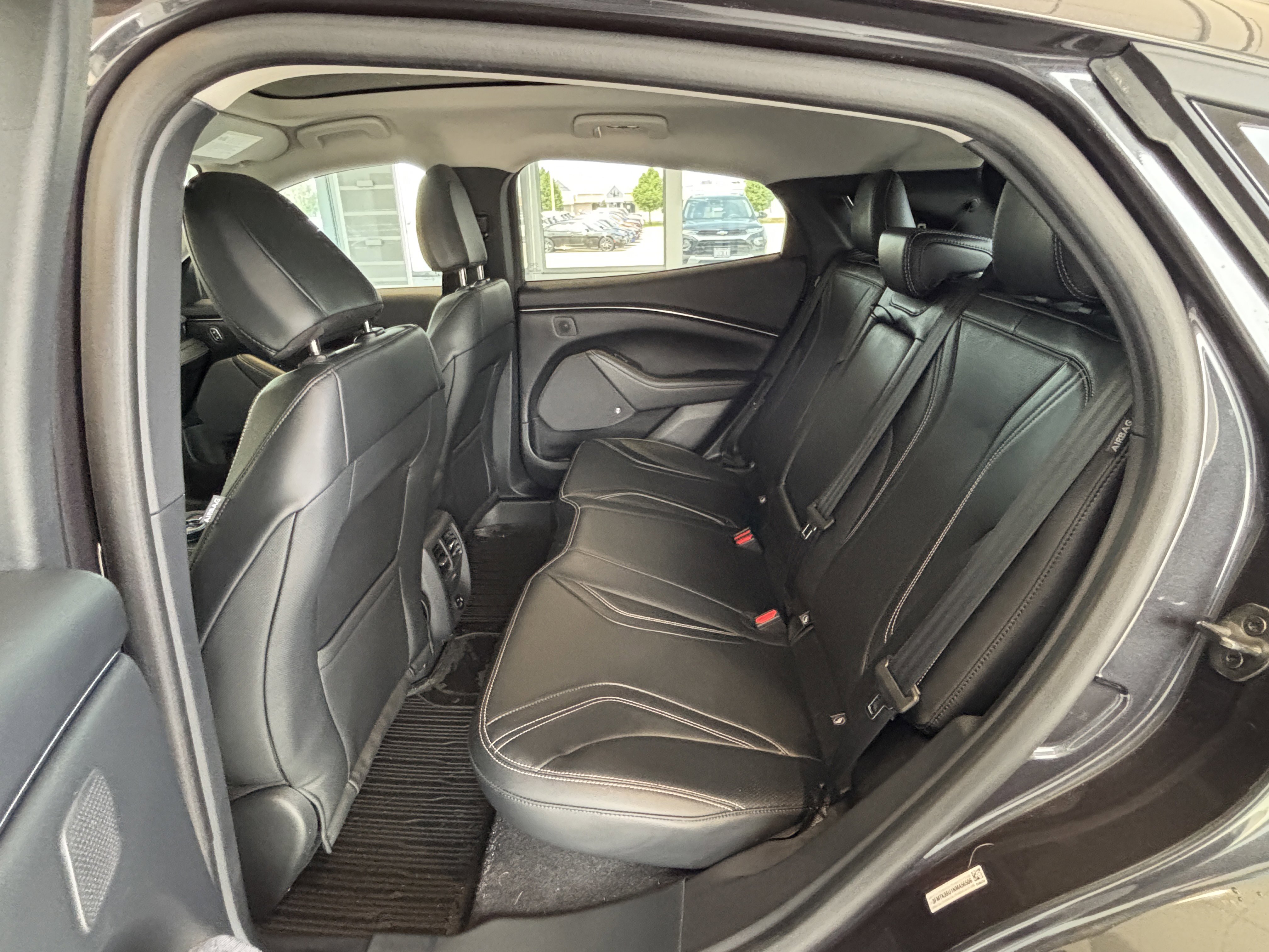 Used 2022 Ford Mustang Mach-E Premium AWD/4WD image 17