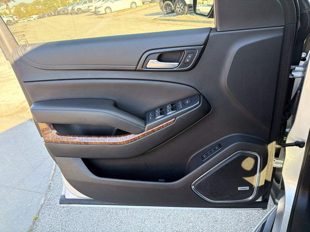 Used 2018 Chevrolet Tahoe Premier AWD/4WD image 39