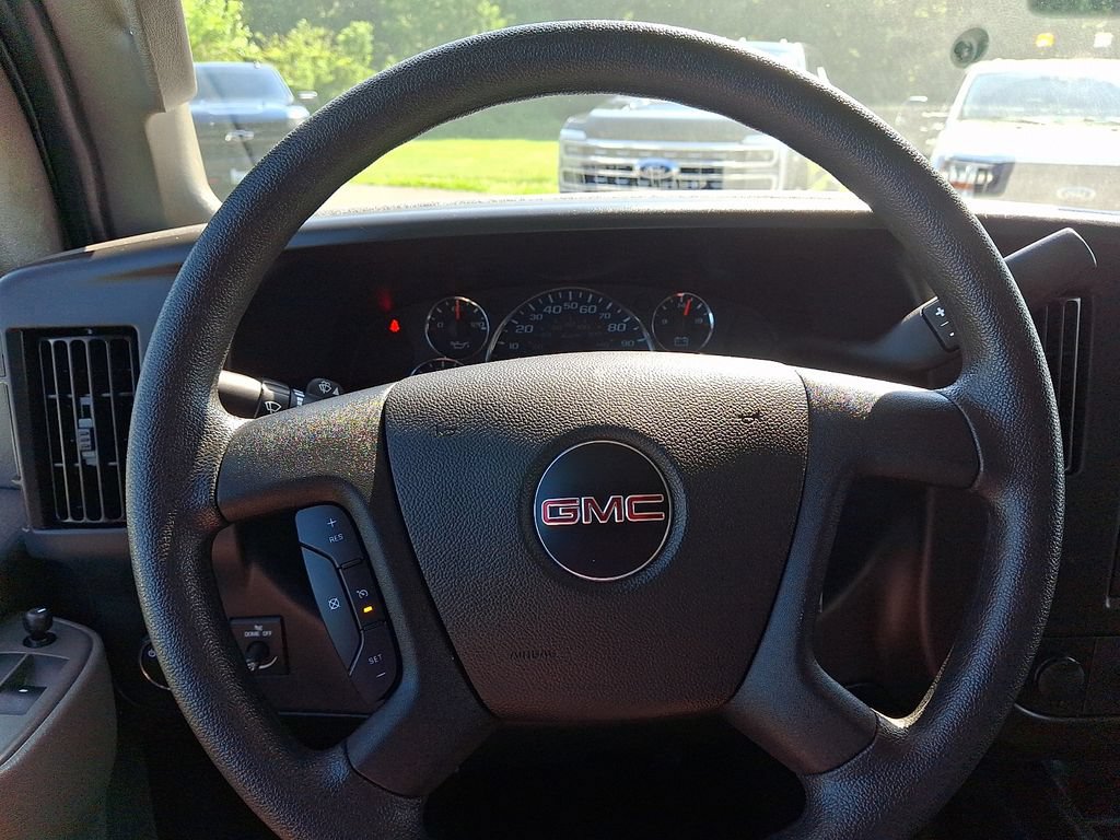 Used 2025 GMC Savana 2500 w/ Driver Convenience Package RWD image 17