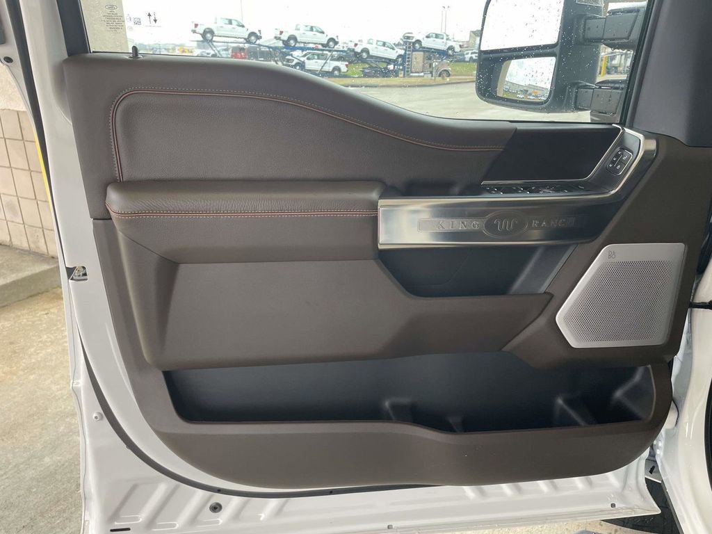 New 2026 Ford F350 King Ranch w/ Chrome Package image 15