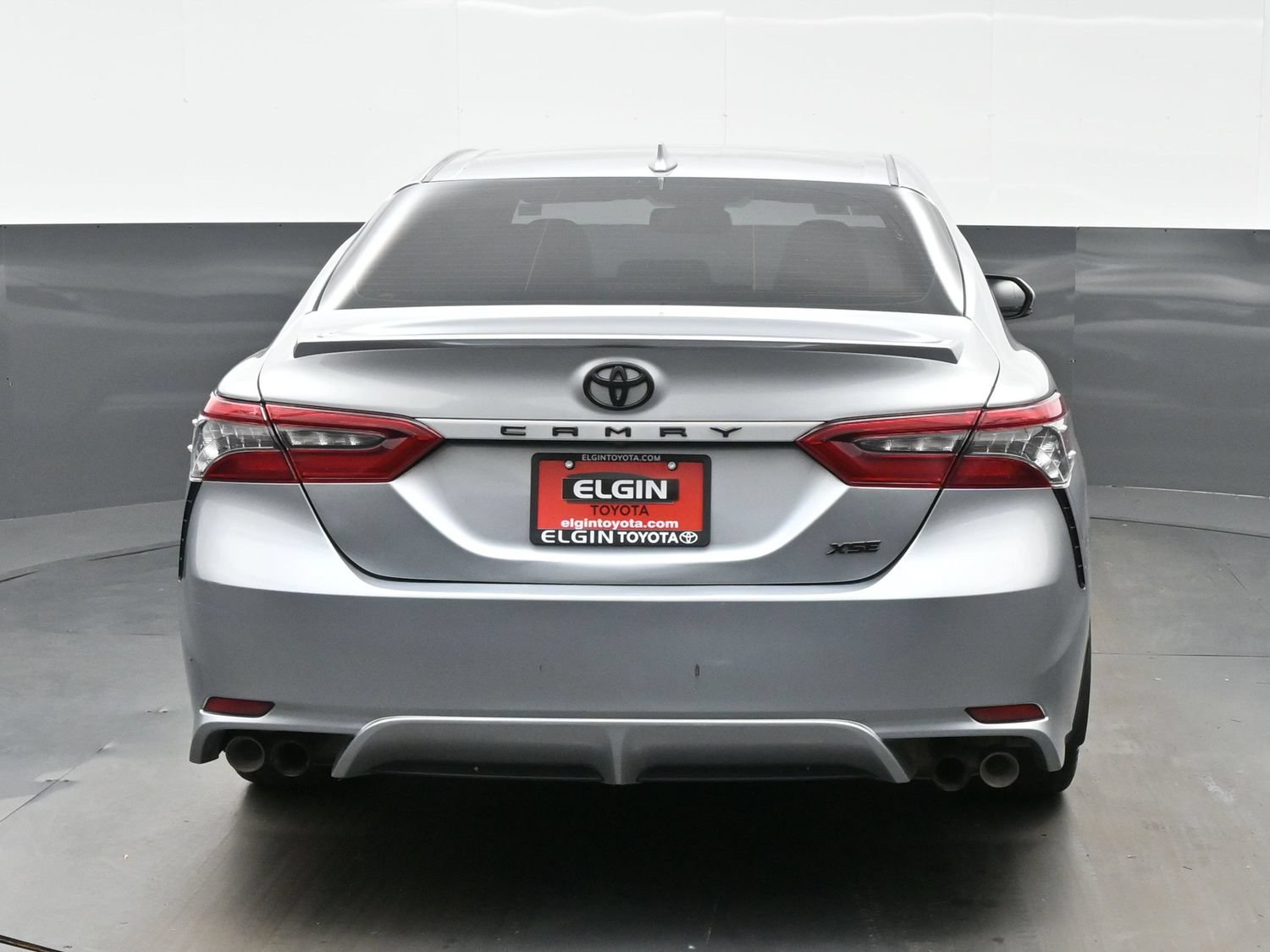 Used 2023 Toyota Camry XSE FWD image 5