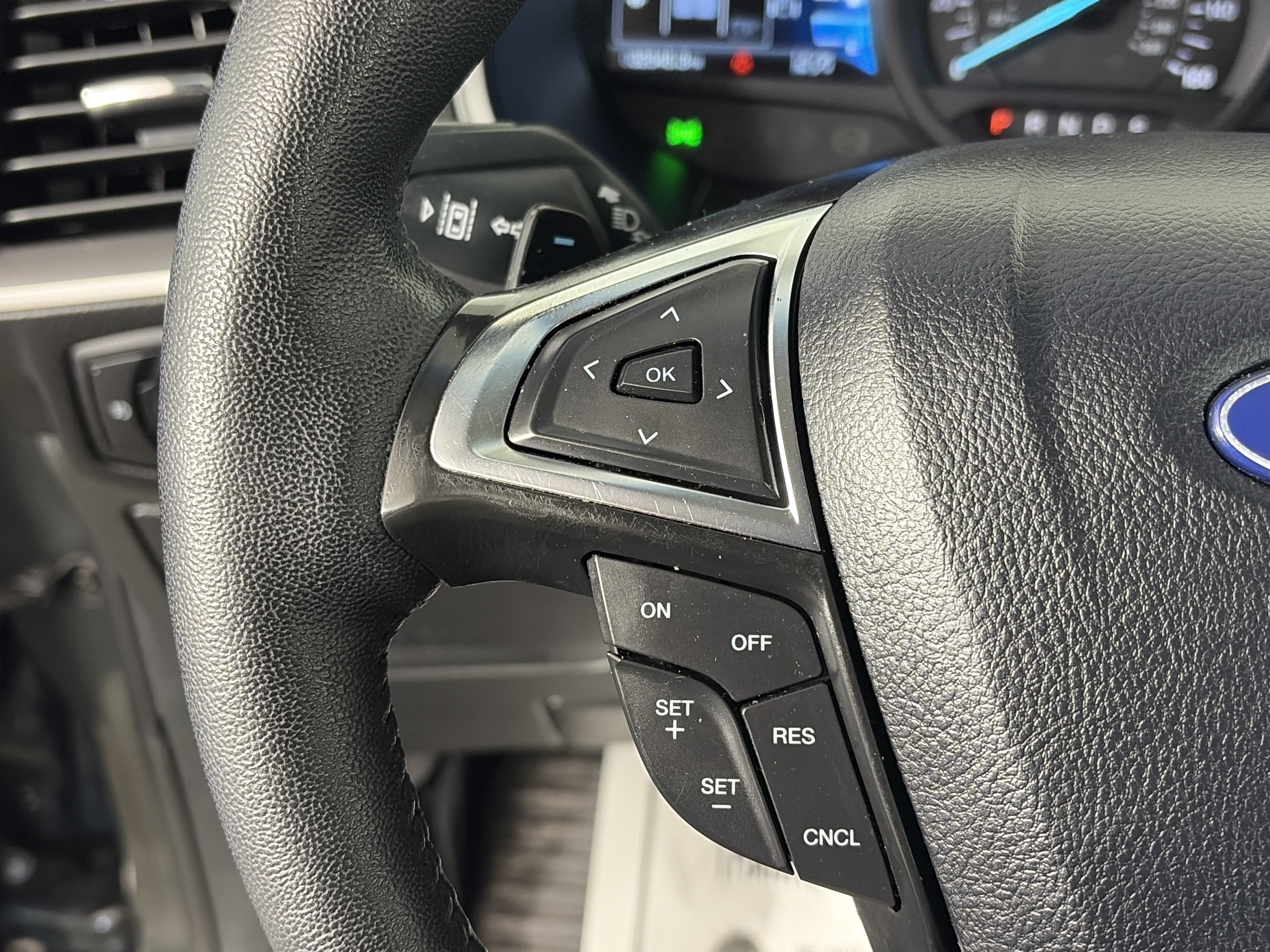 Used 2024 Ford Edge SEL w/ Convenience Package AWD/4WD image 28