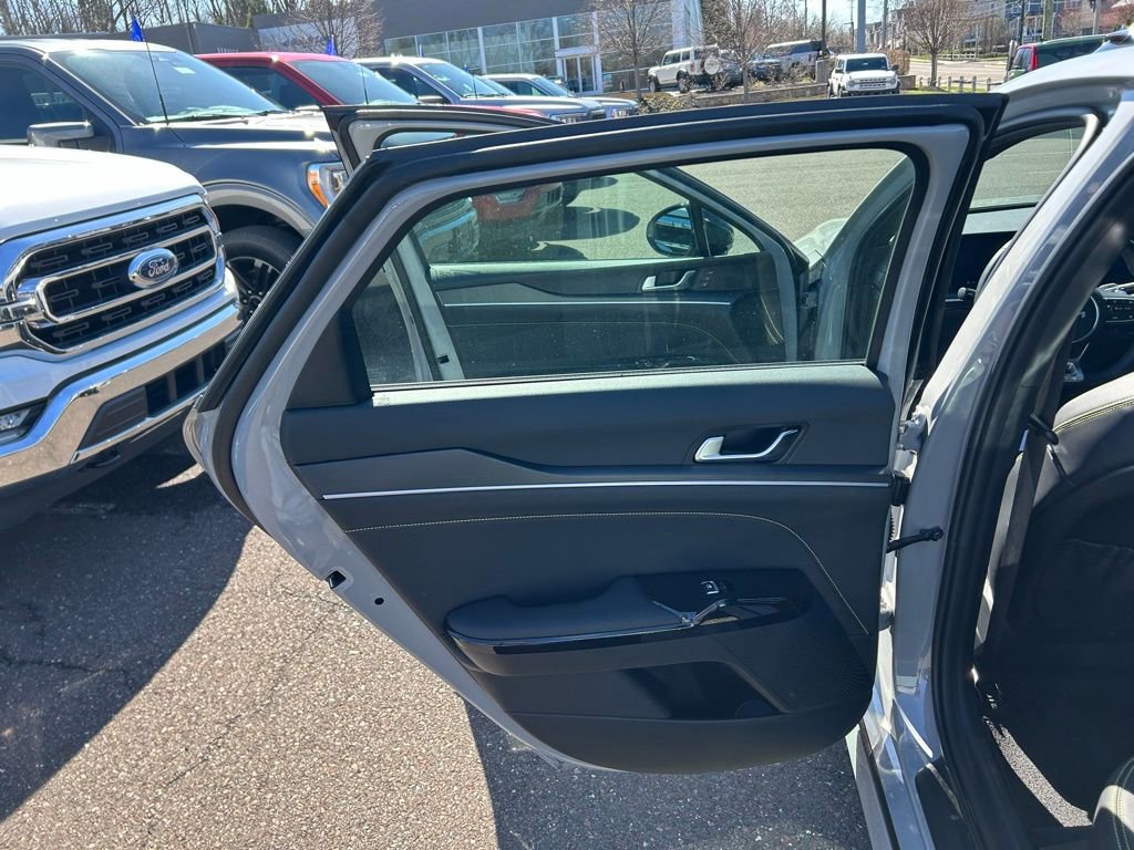 Used 2026 Kia K5 GT w/ GT1 Package image 17