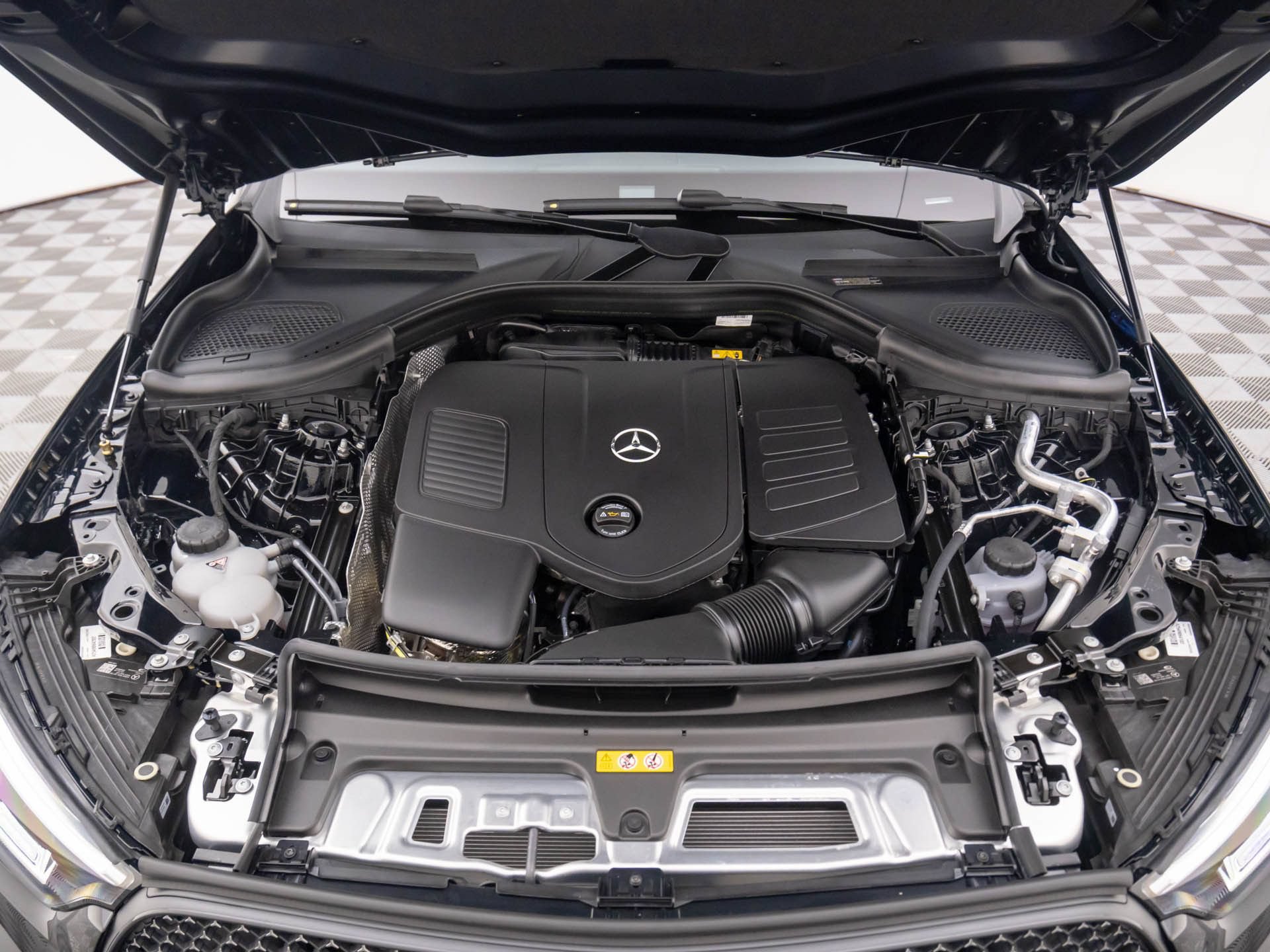 New 2026 Mercedes-Benz GLC 300 4MATIC image 30