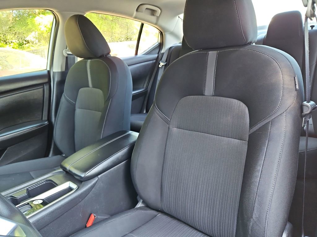 Used 2024 Nissan Sentra SV FWD image 22