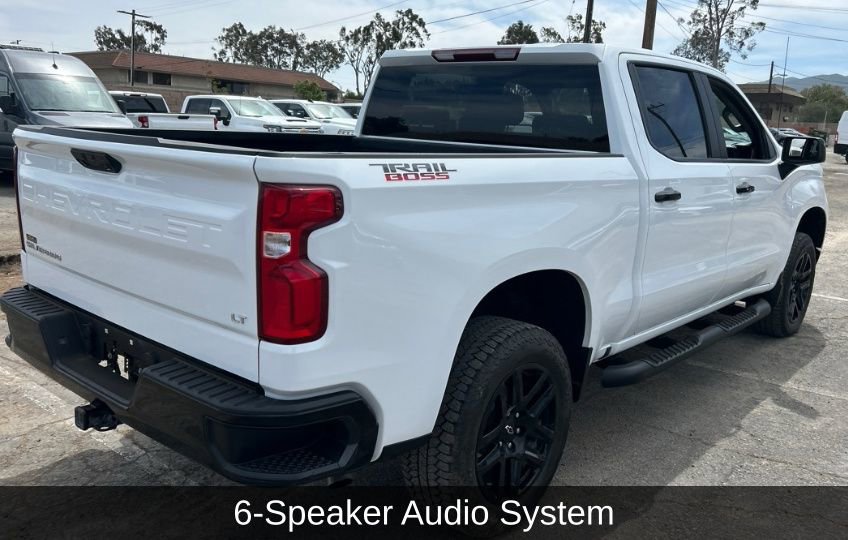 Used 2025 Chevrolet Silverado 1500 LT Trail Boss w/ Protection Package AWD/4WD image 13