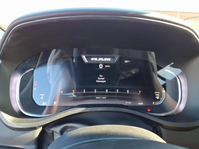 New 2026 RAM 1500 4x4 Crew Cab image 15
