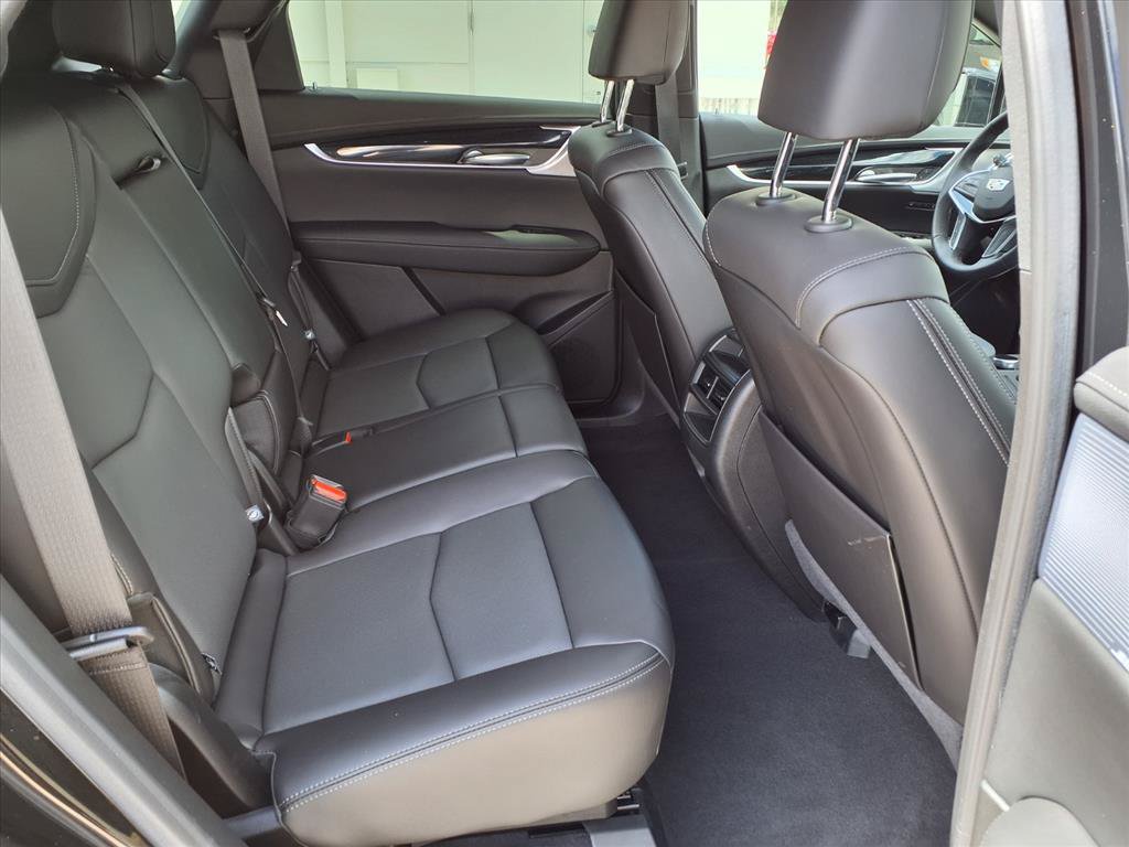 Certified 2024 Cadillac XT5 Premium Luxury FWD image 13