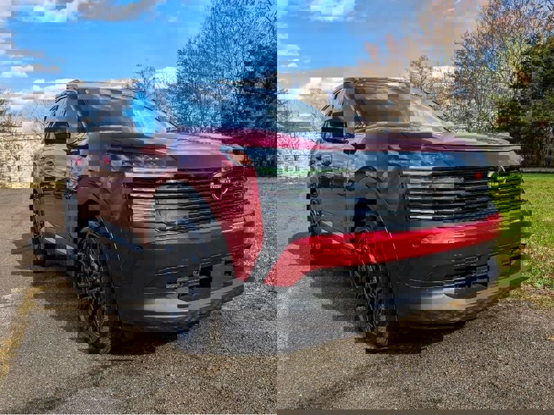 Used 2025 Nissan Kicks SR w/ SR Premium Package image 3