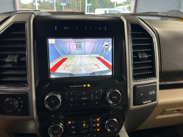 Used 2018 Ford F150 Lariat w/ Equipment Group 501A Mid image 10