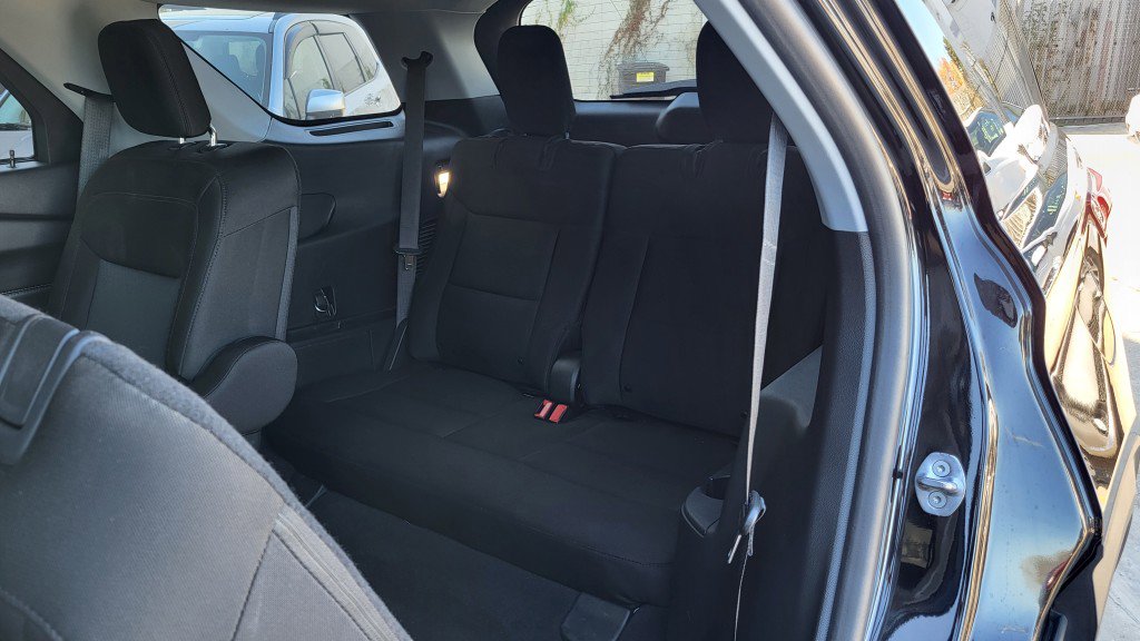 Used 2022 Ford Explorer XLT image 23