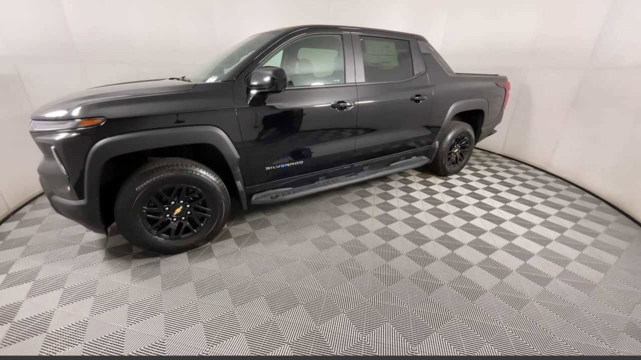 New 2024 Chevrolet Silverado EV W/T image 8