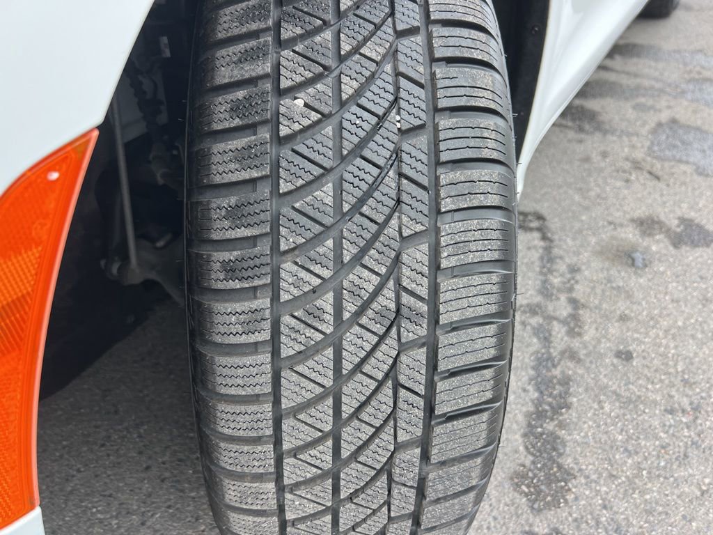 Certified 2021 Chrysler Pacifica Touring-L w/ S Appearance Package image 29