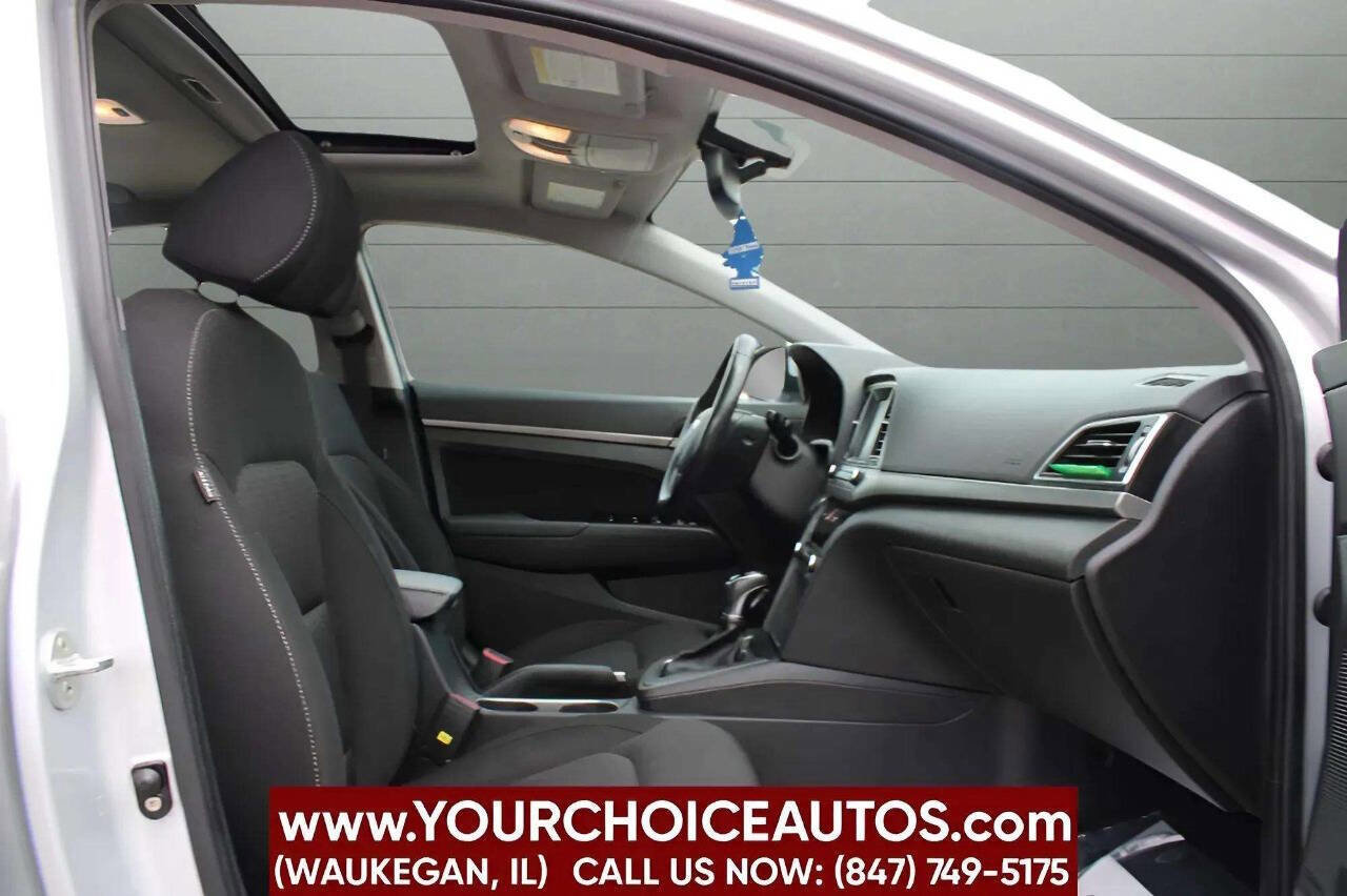 Used 2017 Hyundai Elantra Value Edition image 17