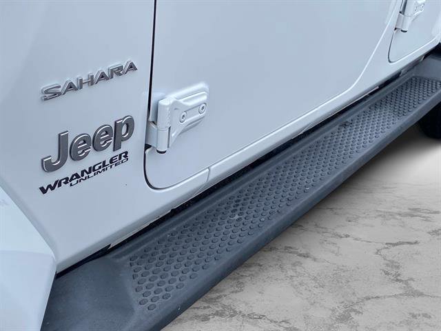 Used 2018 Jeep Wrangler Unlimited Sahara image 10