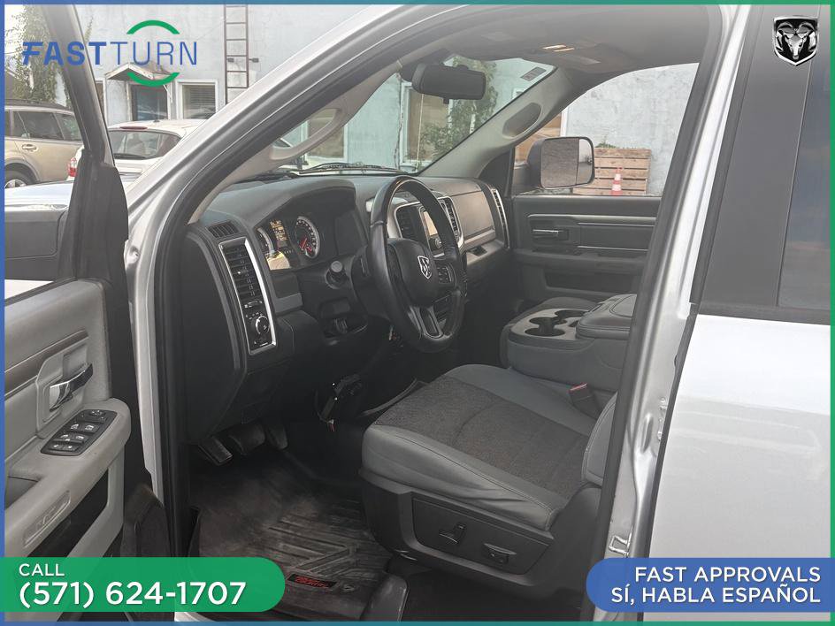 Used 2014 RAM 1500 Classic SLT AWD/4WD image 21