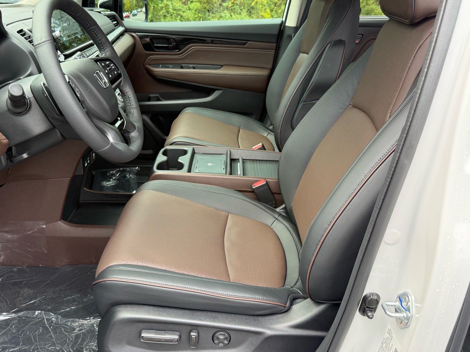 New 2027 Honda Odyssey Elite image 12