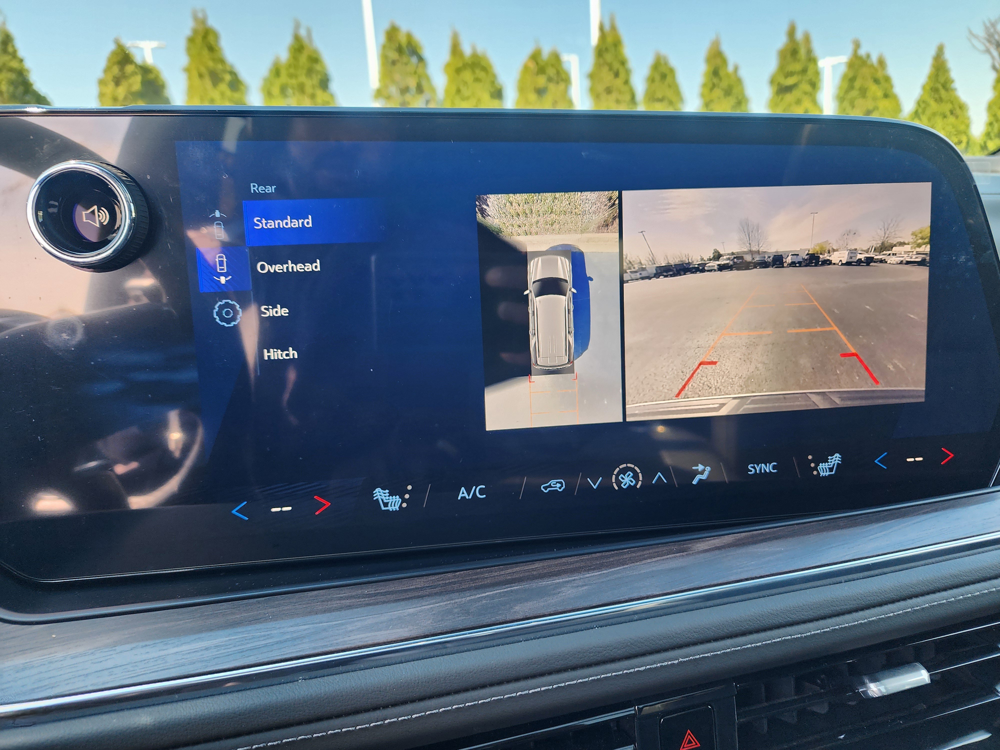Used 2025 Chevrolet Tahoe Z71 w/ Z71 Off-Road Package image 35