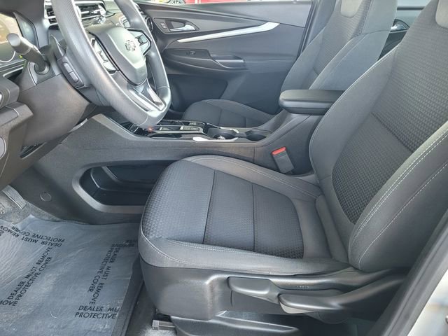 Used 2022 Chevrolet Bolt EUV LT image 17