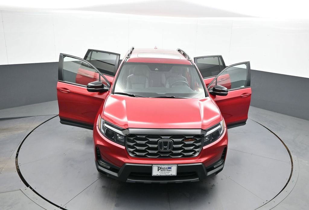 Certified 2023 Honda Passport TrailSport image 46