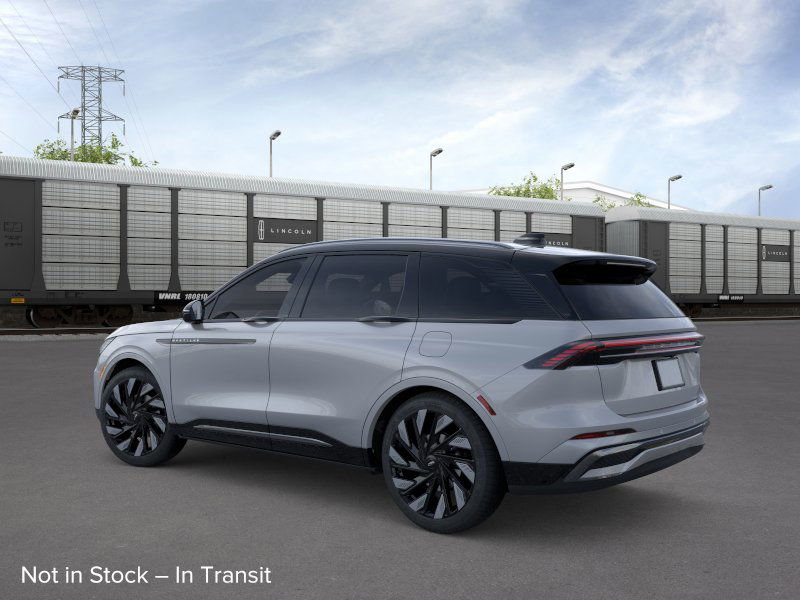 New 2026 Lincoln Nautilus Reserve w/ Jet Appearance Package image 4