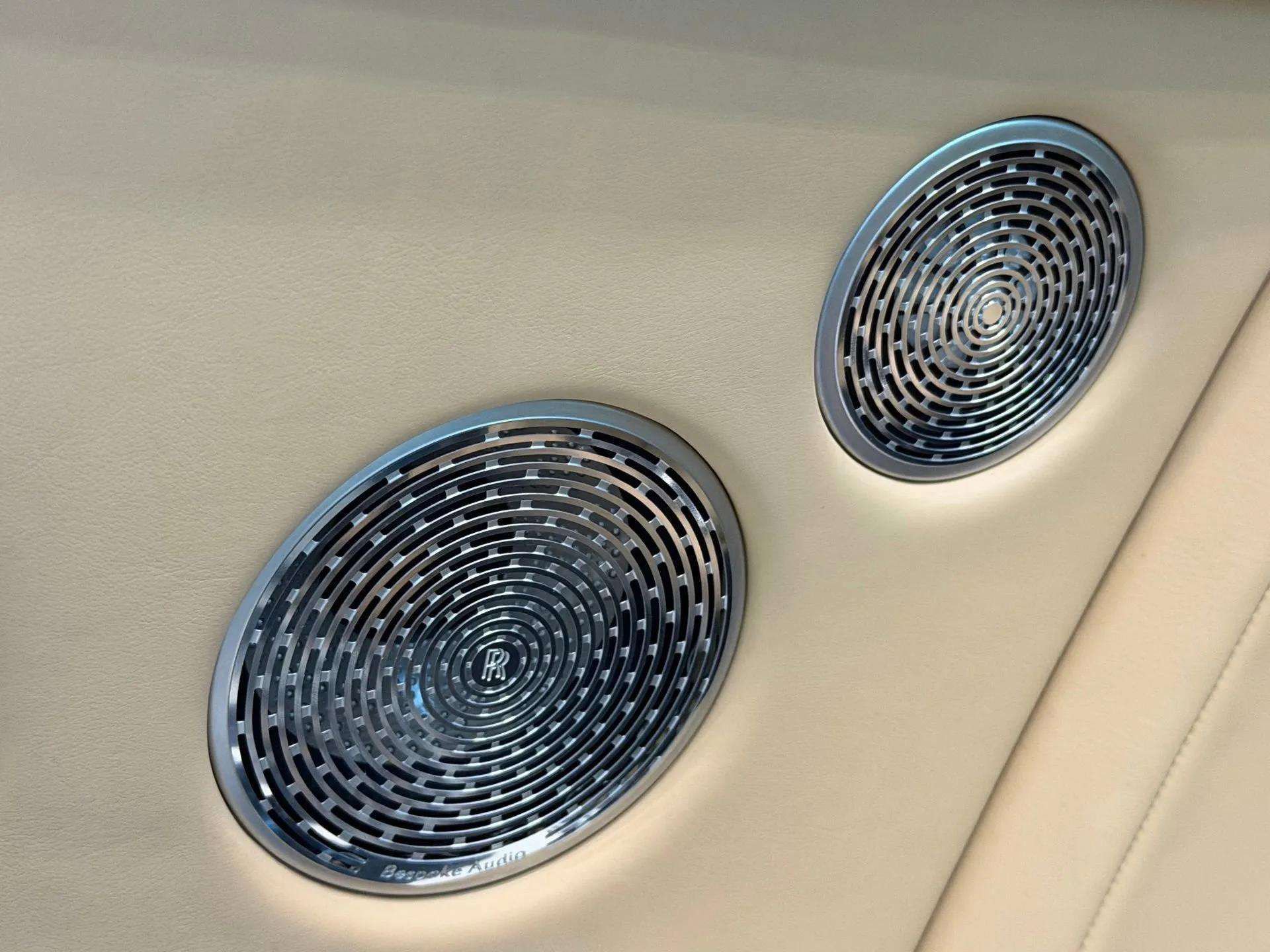 Used 2019 Rolls-Royce Phantom Sedan image 58