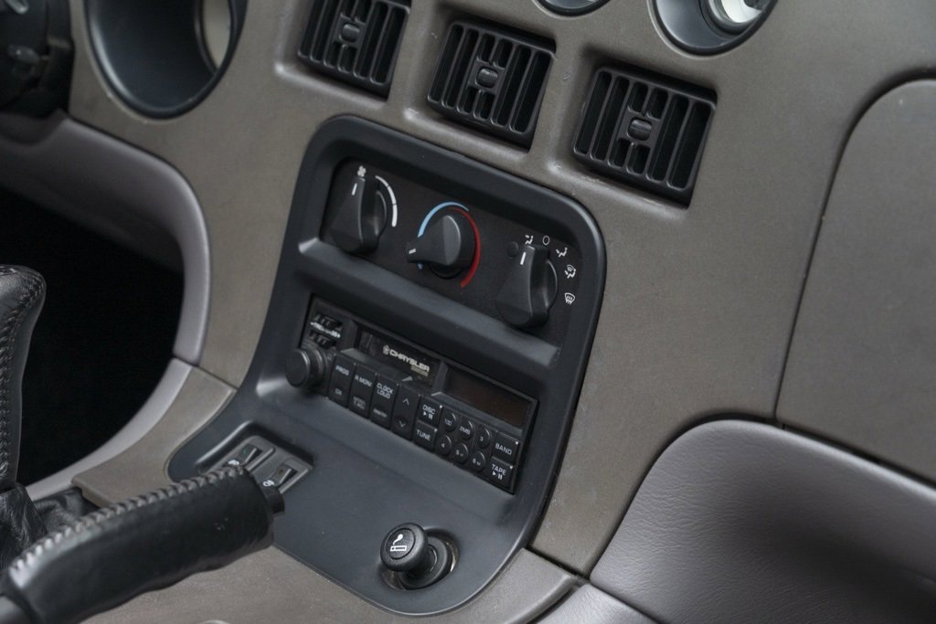 Used 1993 Dodge Viper RT/10 image 31