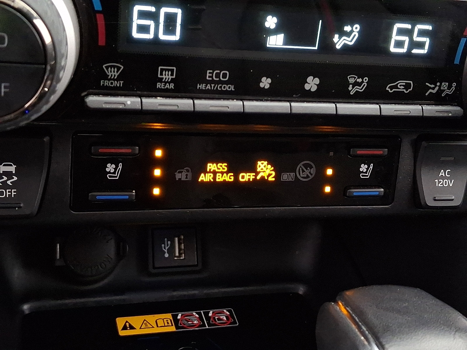 Used 2023 Toyota RAV4 XSE w/ Premium Package image 24