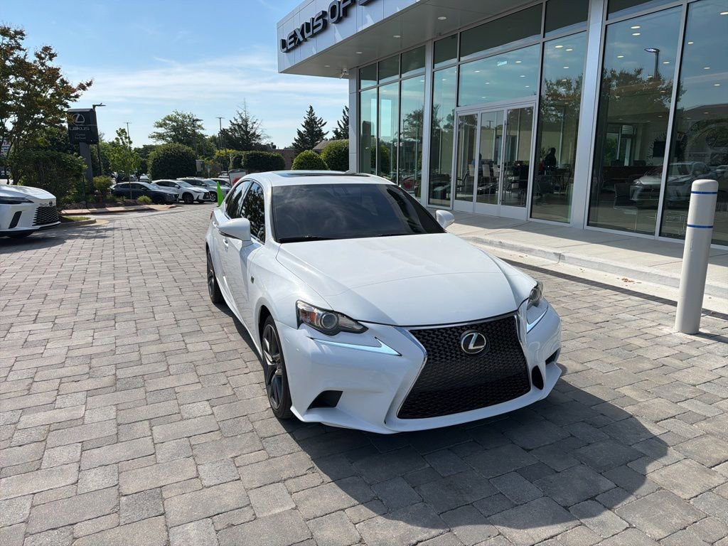 Used 2016 Lexus IS 300 AWD image 2