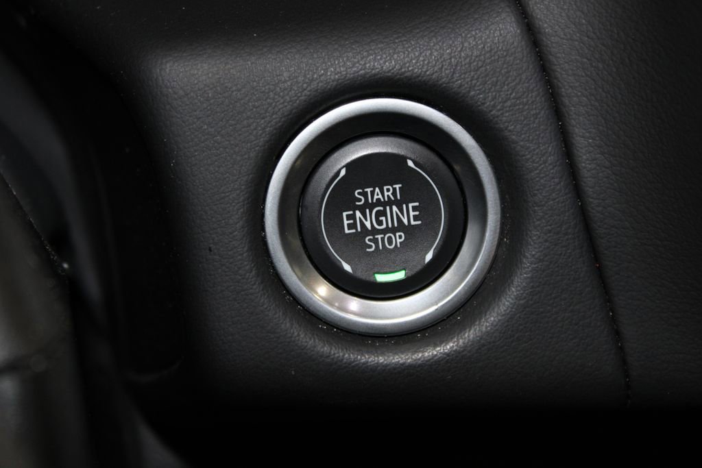 Used 2024 Chevrolet Tahoe High Country image 44