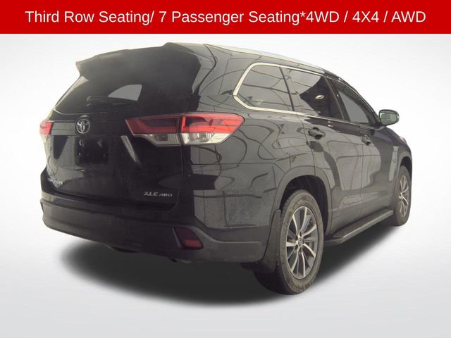 Used 2019 Toyota Highlander XLE image 4