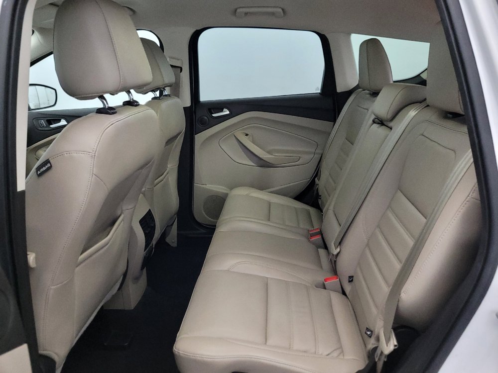 Used 2017 Ford Escape SE w/ SE Leather Comfort Package AWD/4WD image 18