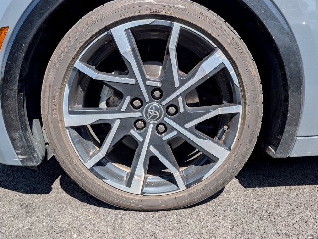 Used 2023 Toyota Prius Prime FWD image 9