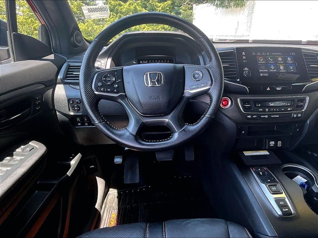 Used 2023 Honda Passport TrailSport image 17