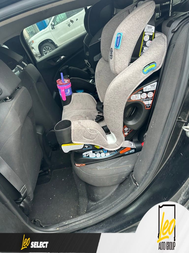 Used 2018 Chevrolet Cruze LS image 9