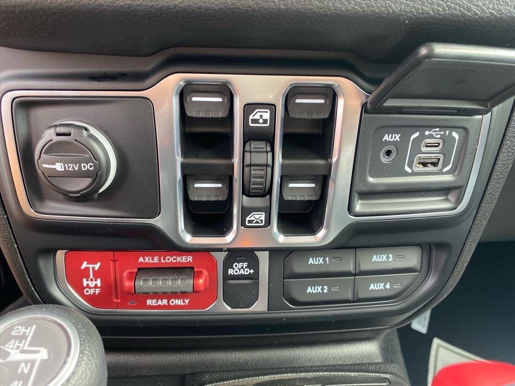 New 2026 Jeep Wrangler Unlimited Sport w/ Dual Top Group AWD/4WD image 9