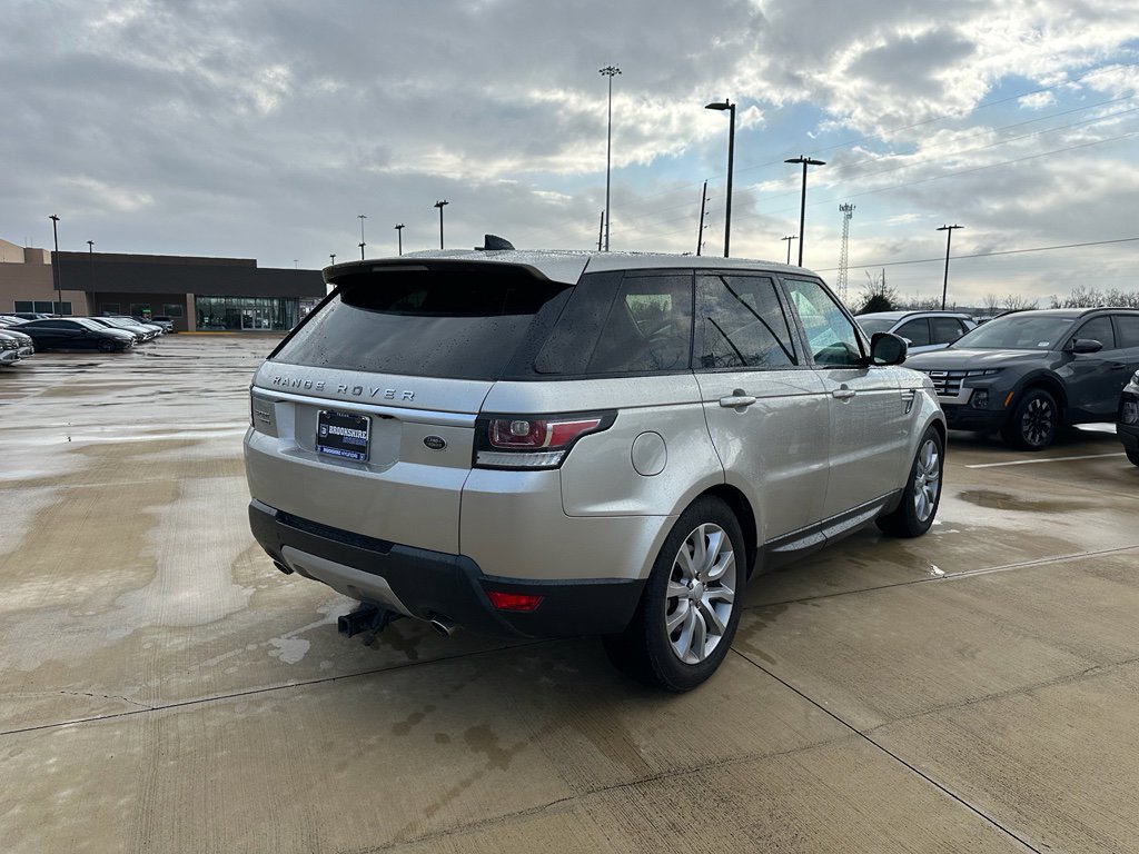 Used 2017 Land Rover Range Rover Sport HSE image 5
