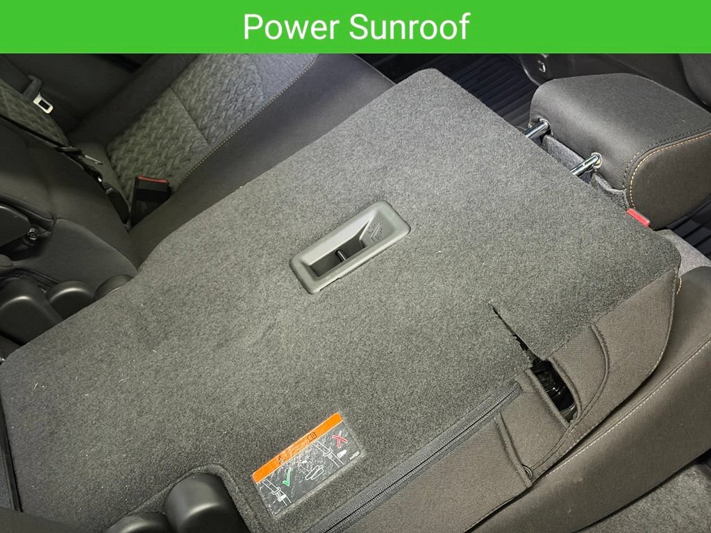 Certified 2024 Chevrolet Equinox LT FWD image 23