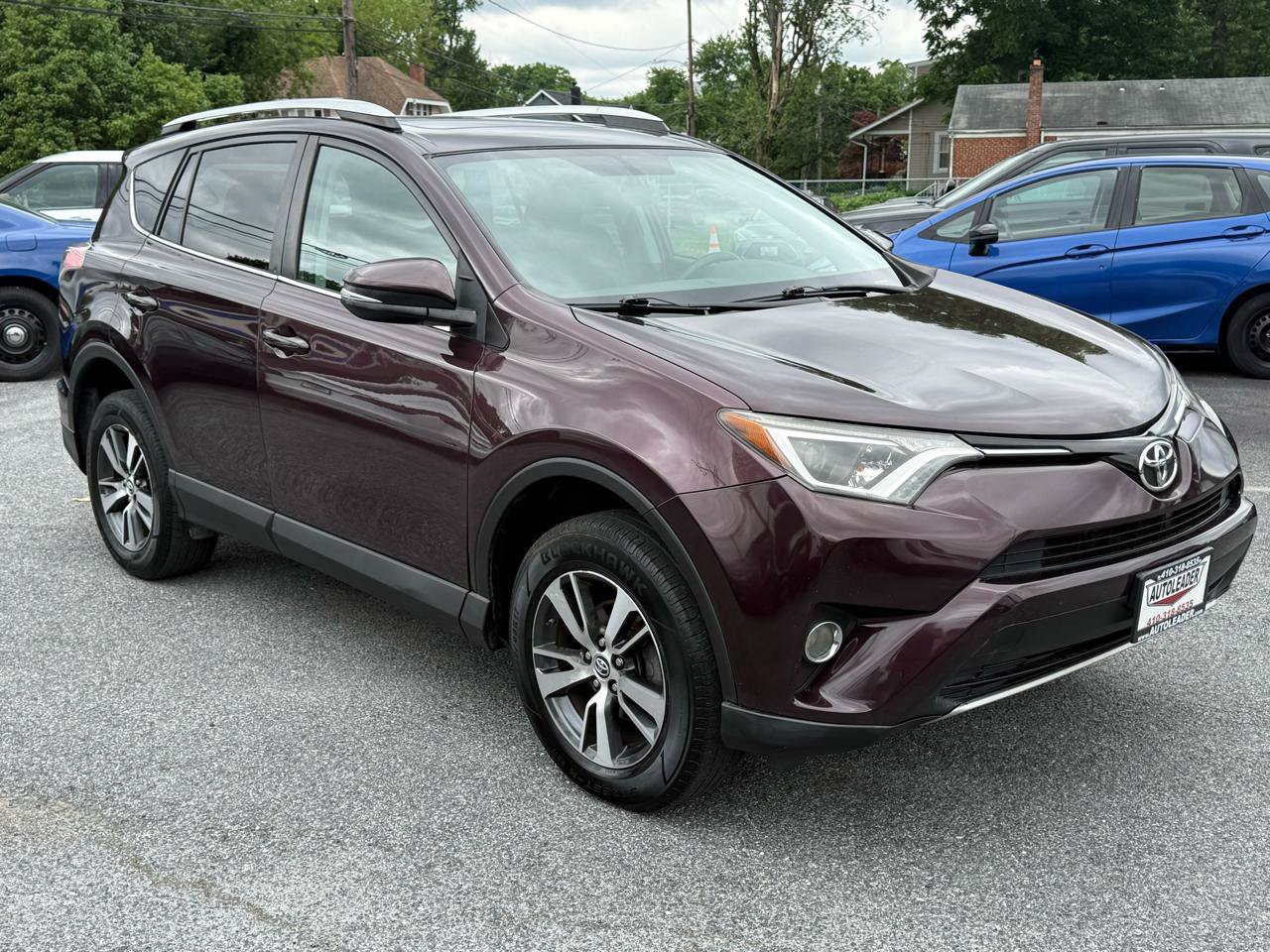 Used 2016 Toyota RAV4 XLE AWD/4WD image 16