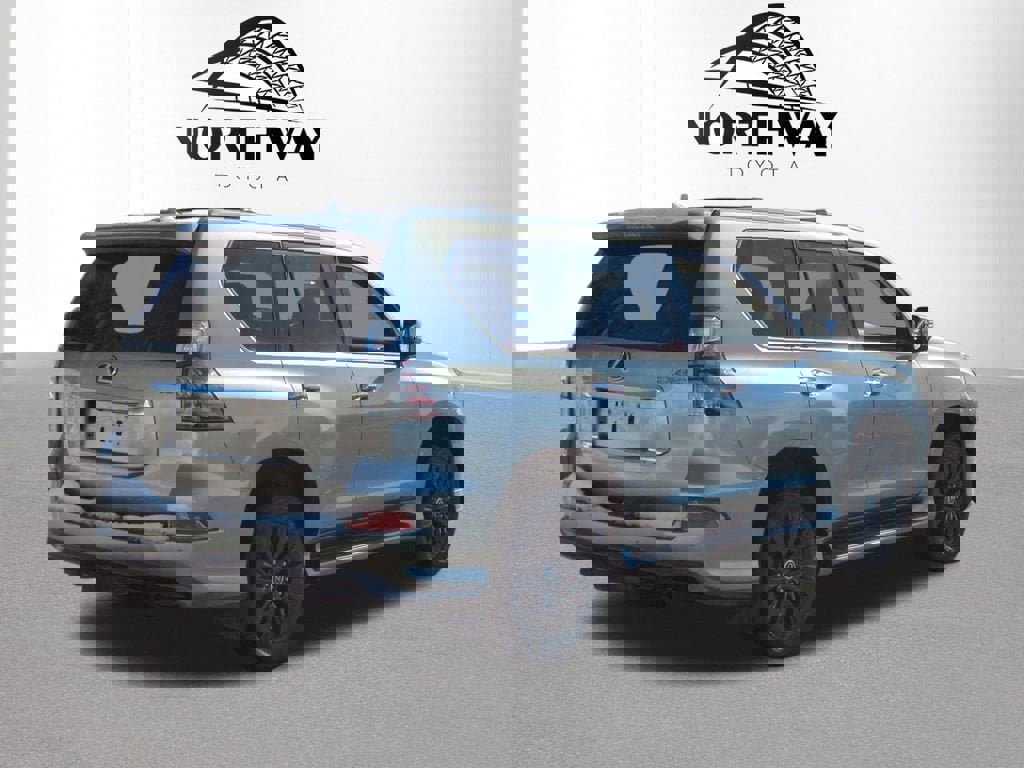 Used 2023 Lexus GX 460 Luxury w/ Sport Design Package image 4