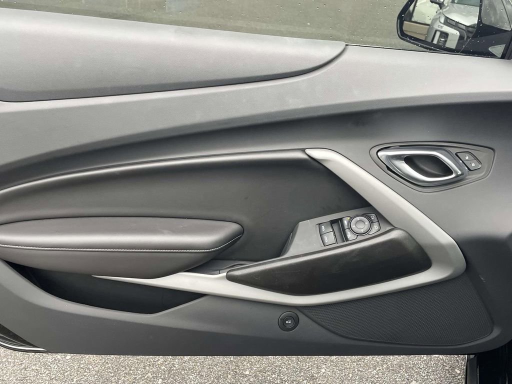 Used 2023 Chevrolet Camaro SS image 17