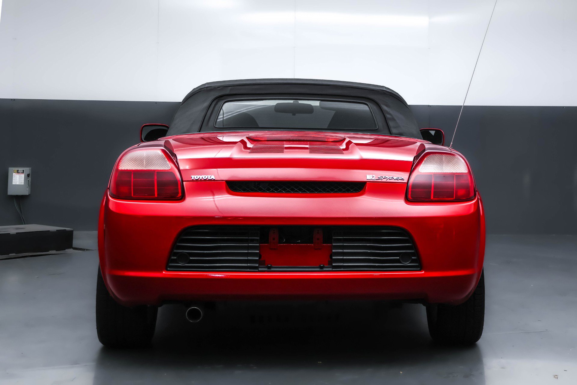 Used 2001 Toyota MR2 image 29