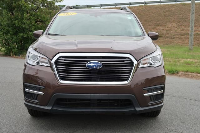 Certified 2021 Subaru Ascent Premium w/ Convenience Package AWD/4WD image 2