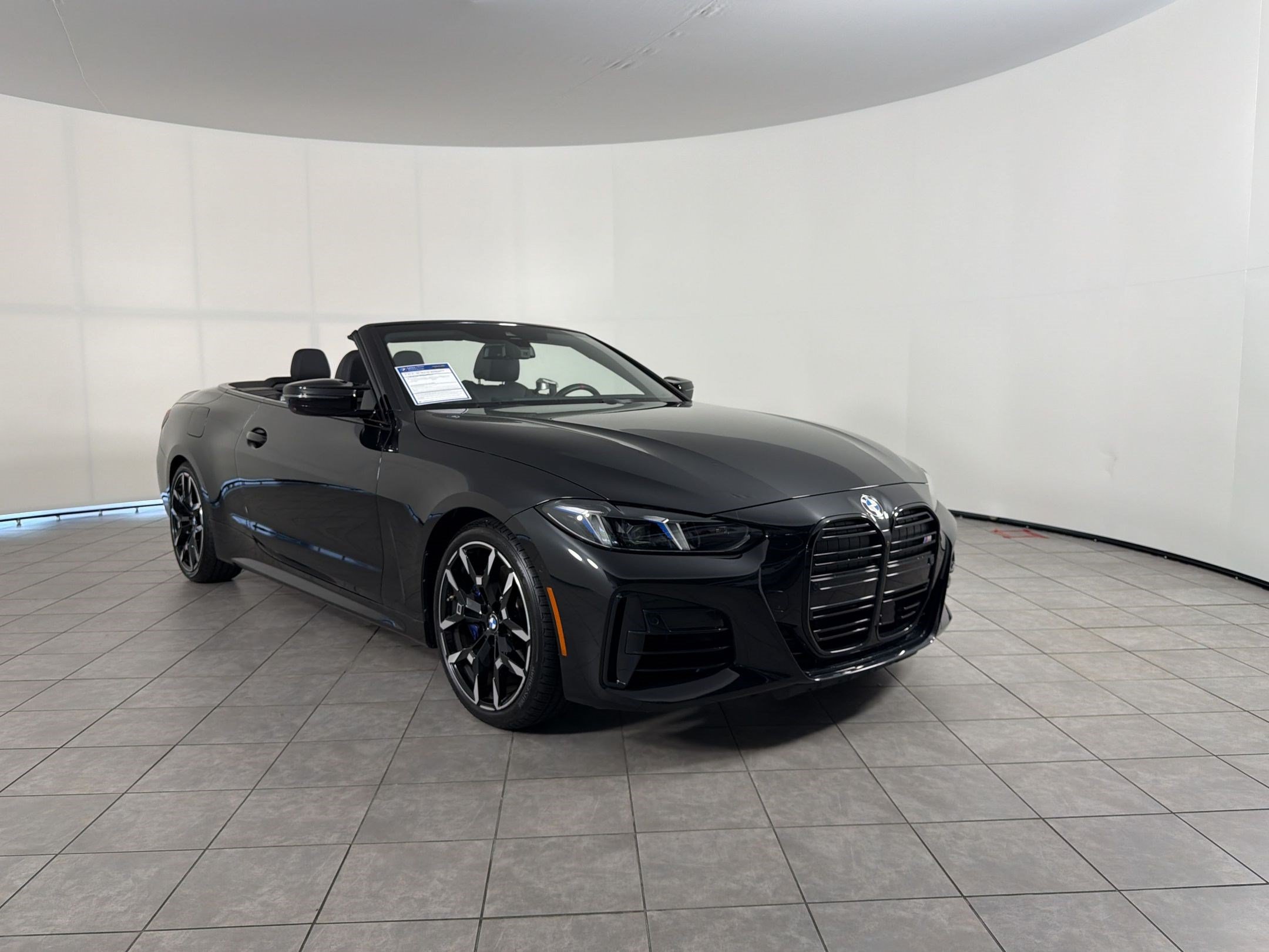 Used 2026 BMW M440i Convertible RWD image 7