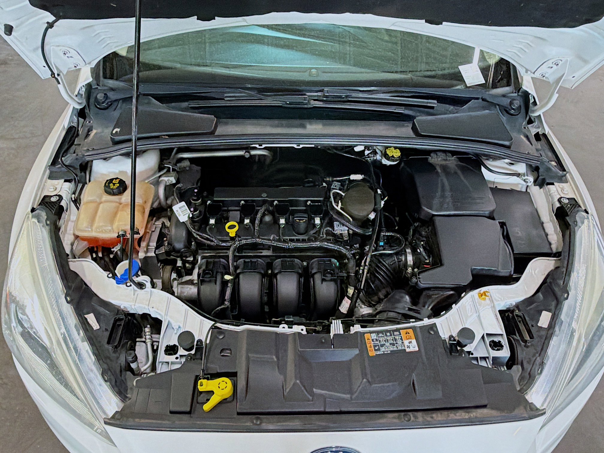 Used 2016 Ford Focus Titanium FWD image 35