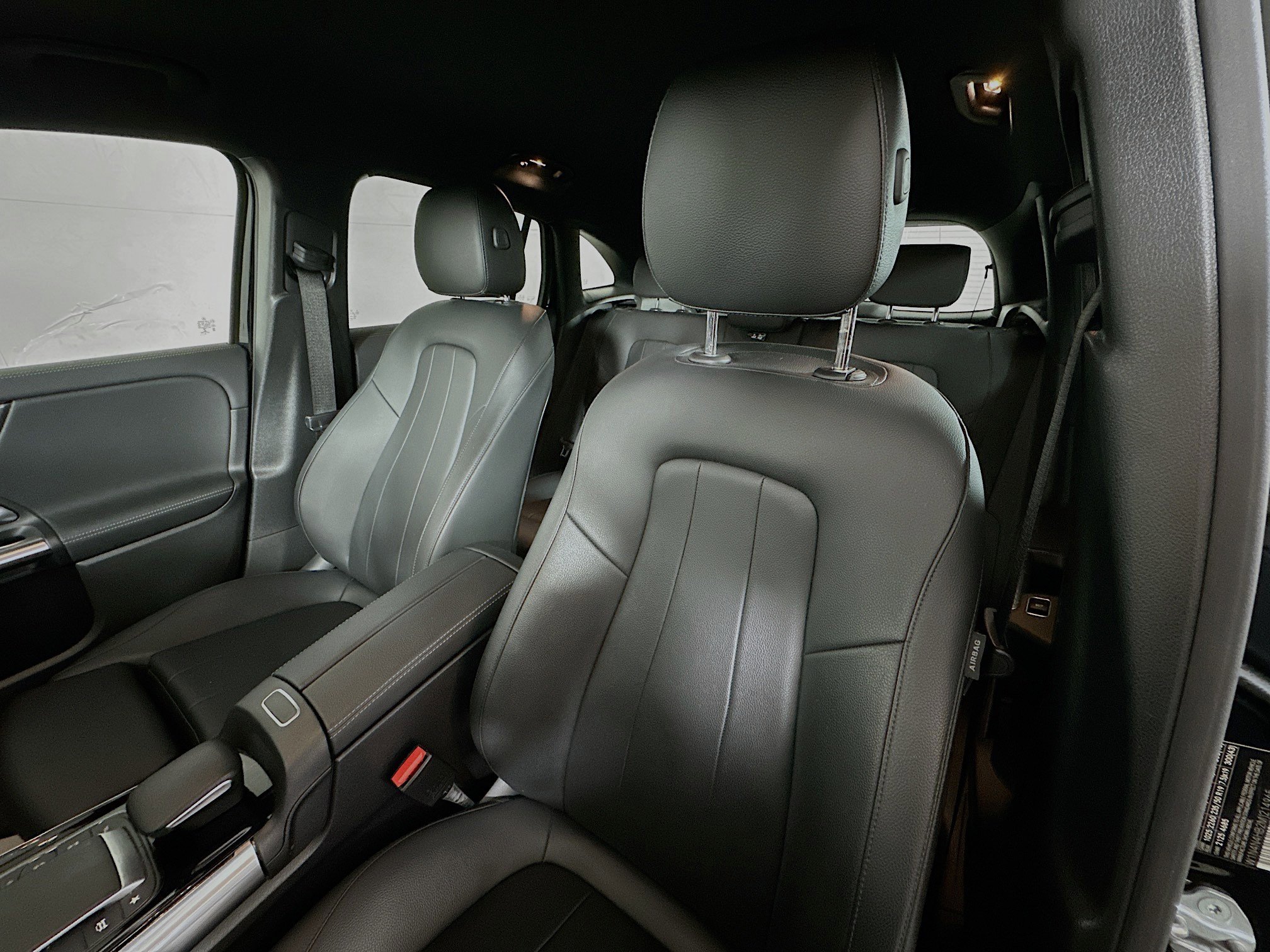 Used 2021 Mercedes-Benz GLA 250 4MATIC image 21