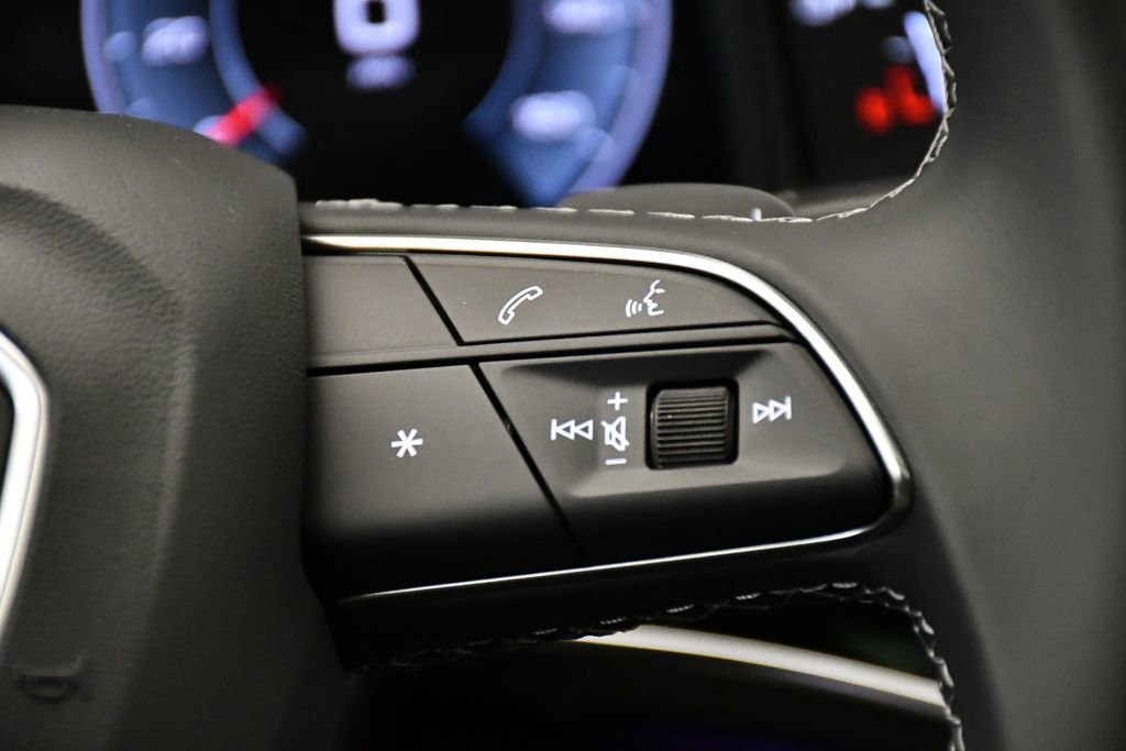 New 2025 Audi Q7 3.0T Premium Plus image 24