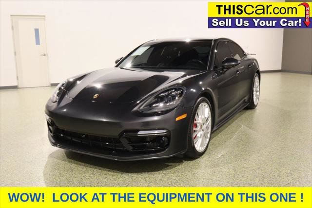 Used 2019 Porsche Panamera GTS image 3
