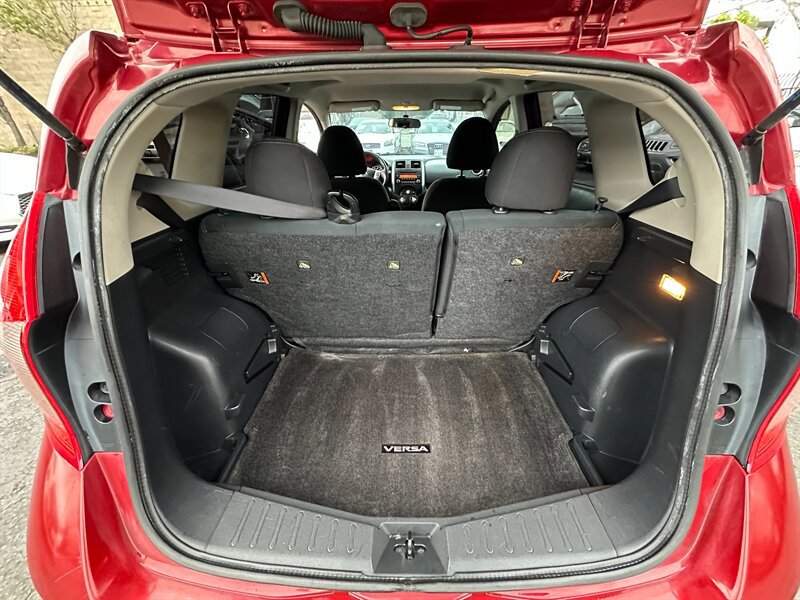 Used 2014 Nissan Versa Note SV FWD image 11