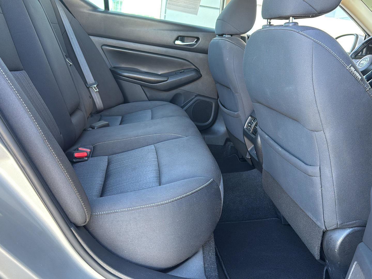 Used 2019 Nissan Altima 2.5 SV image 39